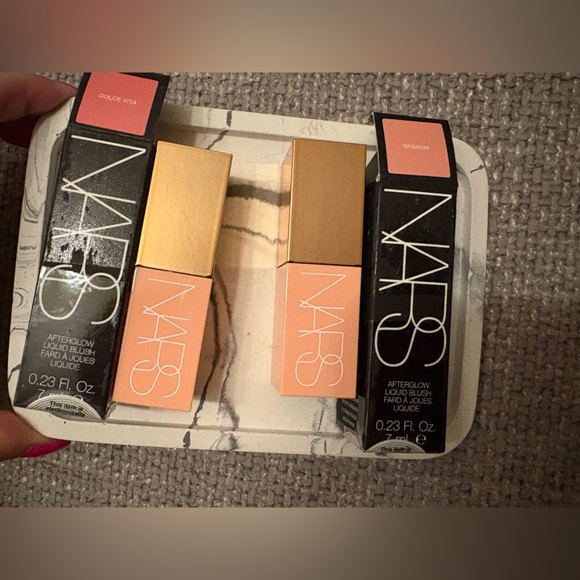 NARS Afterglow Liquid Blush – Full Size 7ml (Orgasm & Dolce Vita) - Picture 6 of 11
